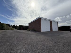 Photo 26- click for photo gallery